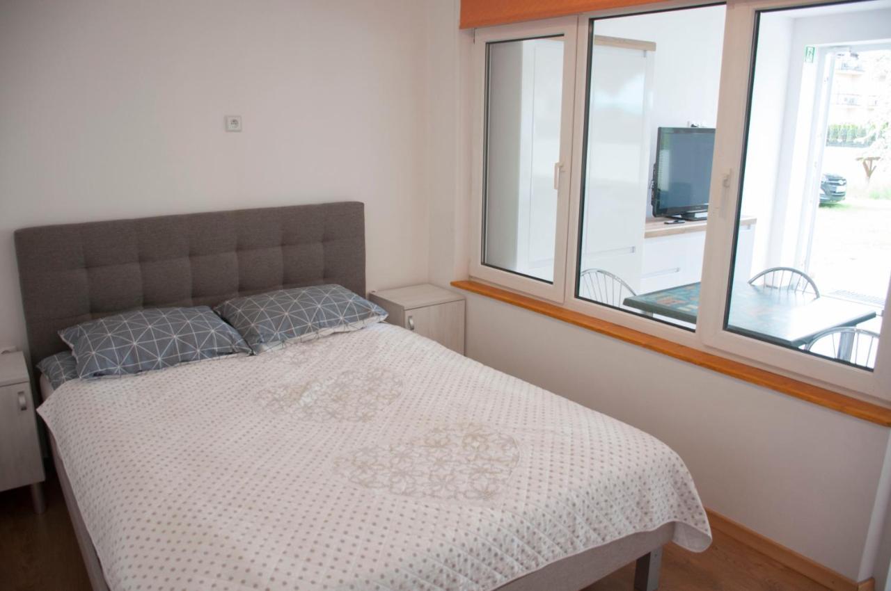 Apartament I Pokoje Aura Dom Wczasowy Darlowko Ngoại thất bức ảnh