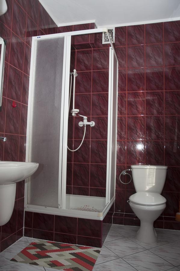 Apartament I Pokoje Aura Dom Wczasowy Darlowko Ngoại thất bức ảnh